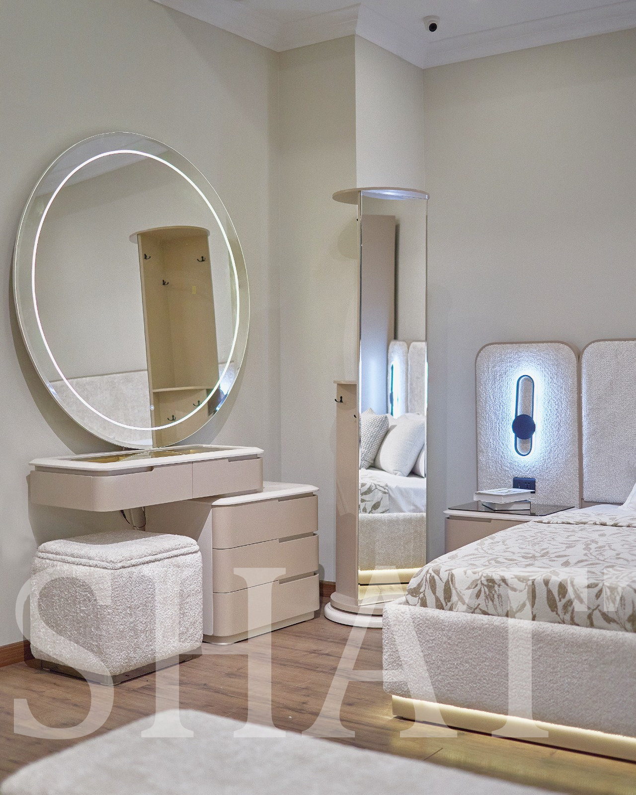 Aurora Bedroom Set (B-2001) 6